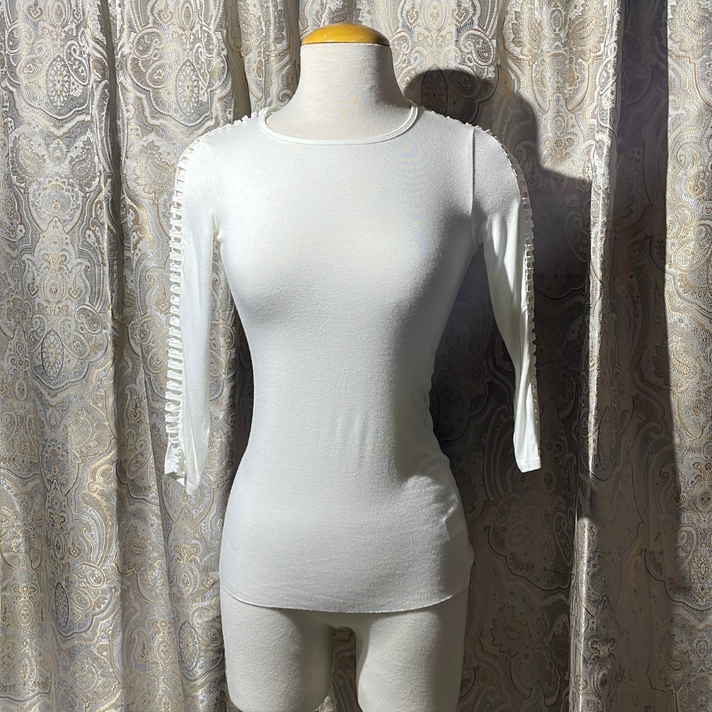 Bailey 44 stretch top Size xs open 3/4 sleeve